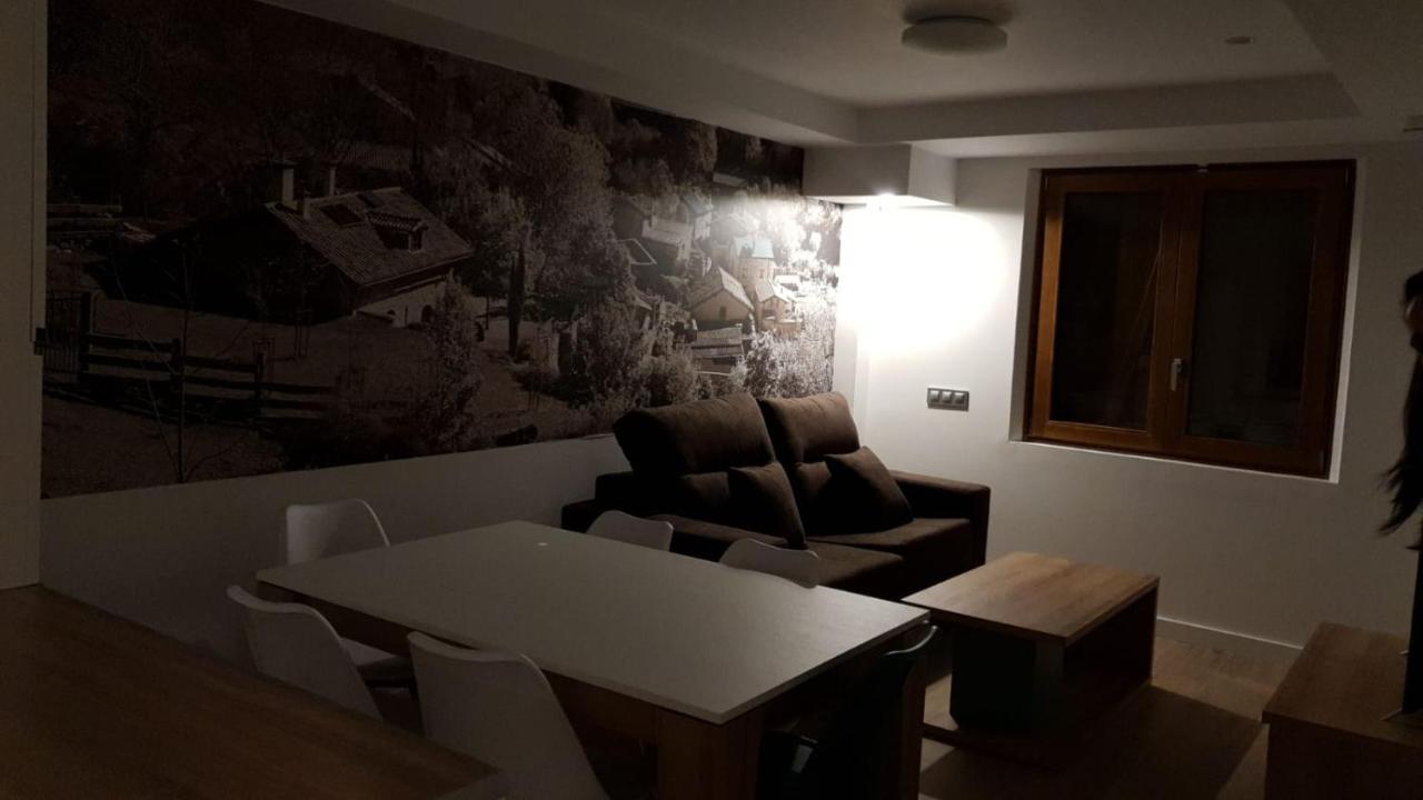Aldeas De Ezcaray Aparthotel Buitenkant foto